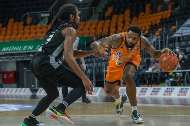 更精彩的赛 更精彩的赛